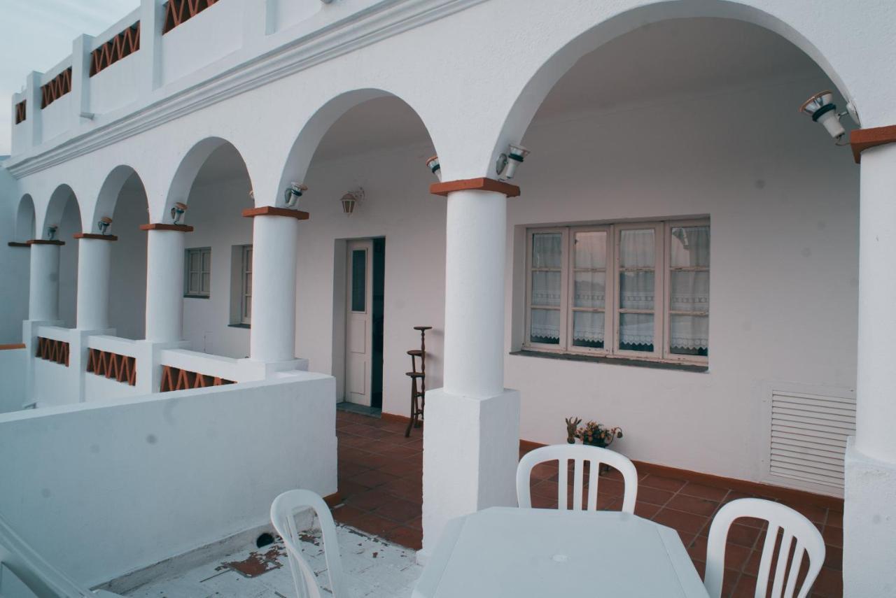 Guesthouse da Vila Mourão Eksteriør billede